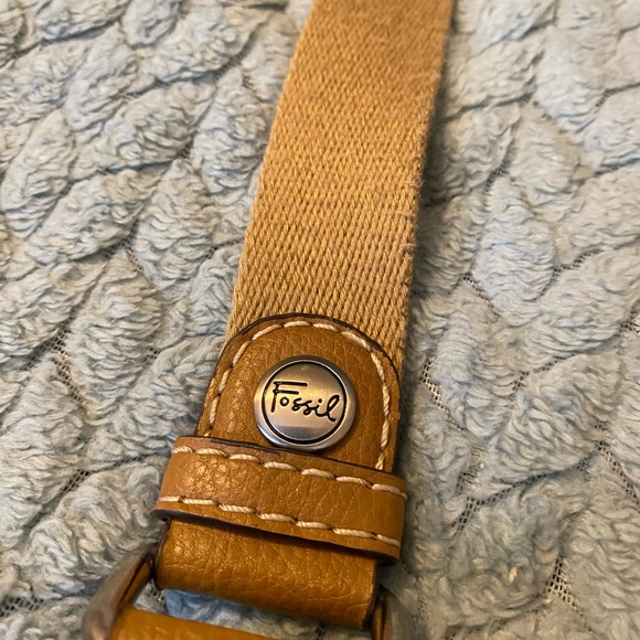 Fossil floral Crossbody - Picture 11 of 14